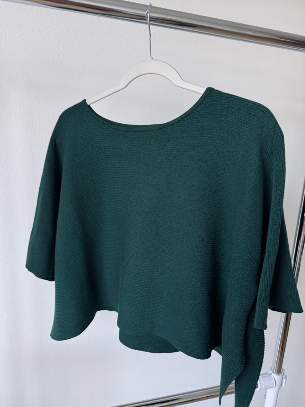 Fate Dark Green Knit Short Sleeve Poncho